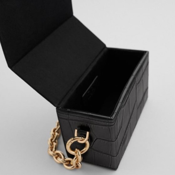 Zara black croc embossed box bag with chain - Picture 4 of 8